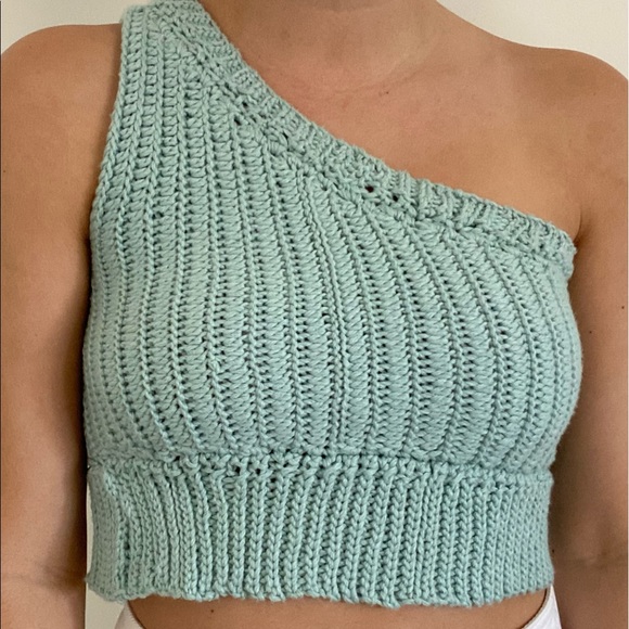 Handmade Crop Top - Picture 5 of 7